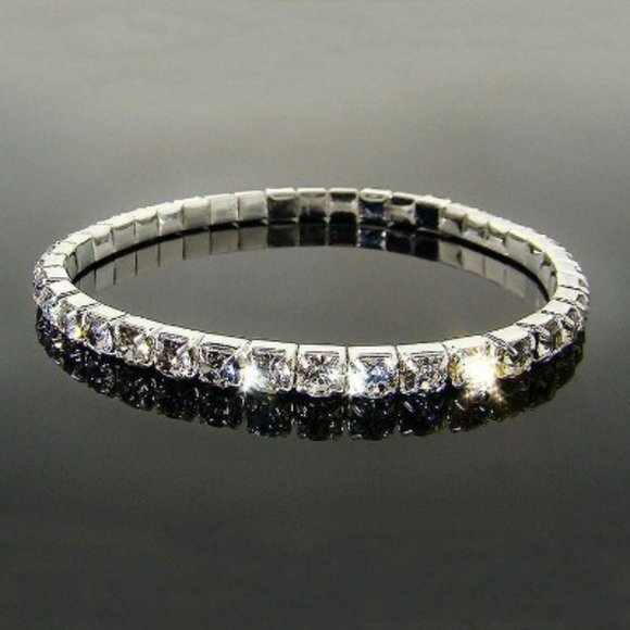 Swarovski Elements Jewelry Set - Picture 5 of 11